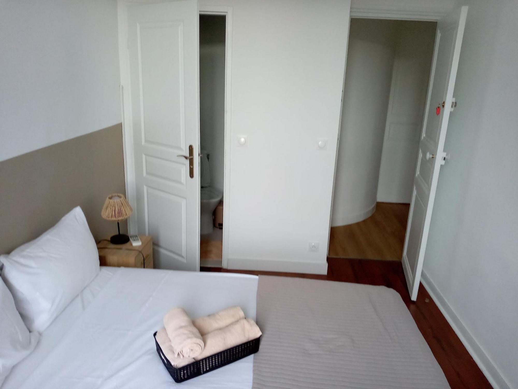 Quartier Le Plus Anime De Marseille "La Plaine Cours Julien "Chambre Avec Salle De Bain Wc Privee Integrees "Dans Appartement 외부 사진